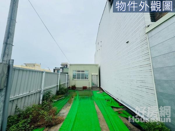 學甲臨20米路~方正甲種建地送你鐵皮屋