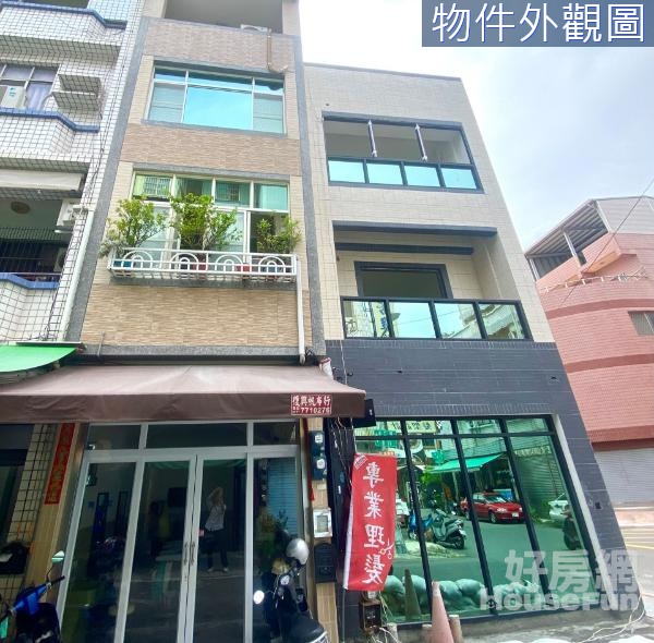 五甲商圈Y21捷運百萬精裝店住透天