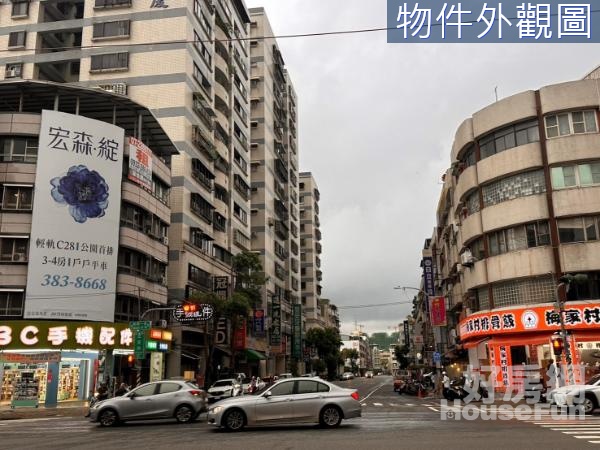 💎$3200 武廟建國一路三角窗旁邊間黃金店面