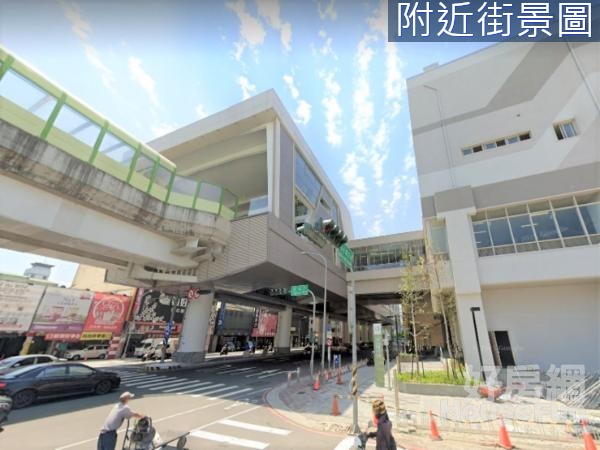 文心櫻花捷運站正30米文心路電梯金透店