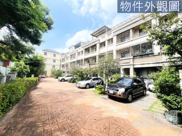 東區大地坪併停雙車18年美墅屋況超級棒