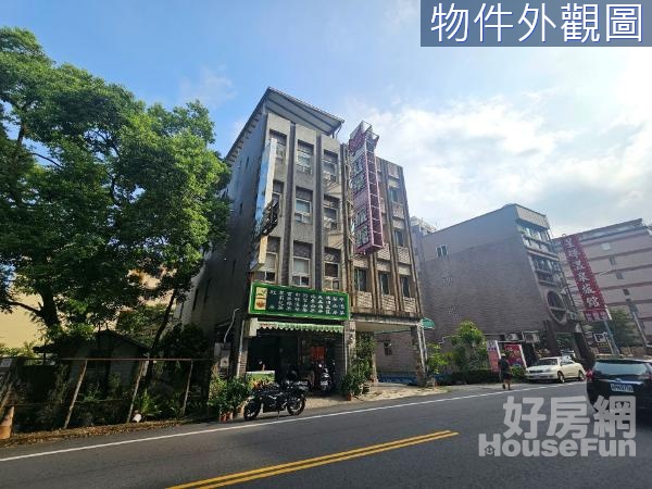 礁溪文創公園旁滿租10套房黃金店住