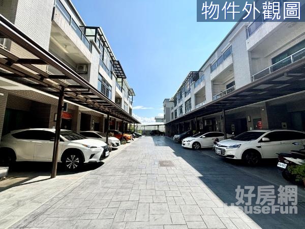 壯圍近高速公路美裝潢社區透天別墅