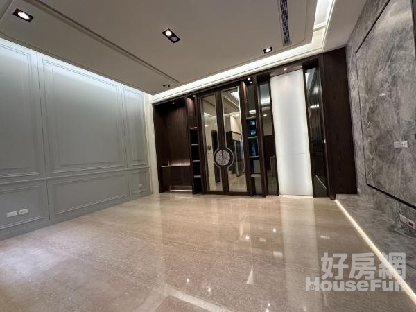 單元二輕屋齡千萬裝潢🍎極新精品質感頂級電梯豪墅