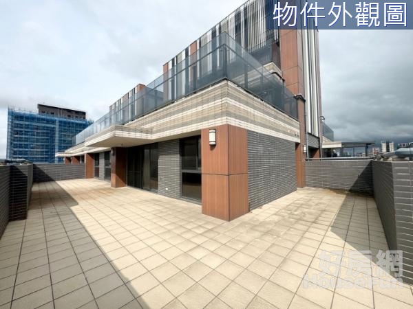 居高臨下森學園超稀有頂樓露臺戶