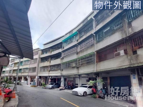 R3小港漢民商圈翻新公寓一樓店面