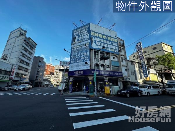 亞灣區三角窗透店大面寬25米雙面臨10米路正AI