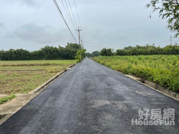 楊梅近富岡臨路平坦農地