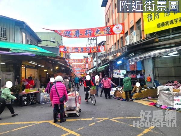 羅東夜市電梯店面