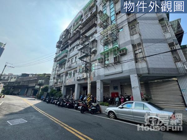 泰山A6站一樓店面~近輔仁大學 明志科技大學