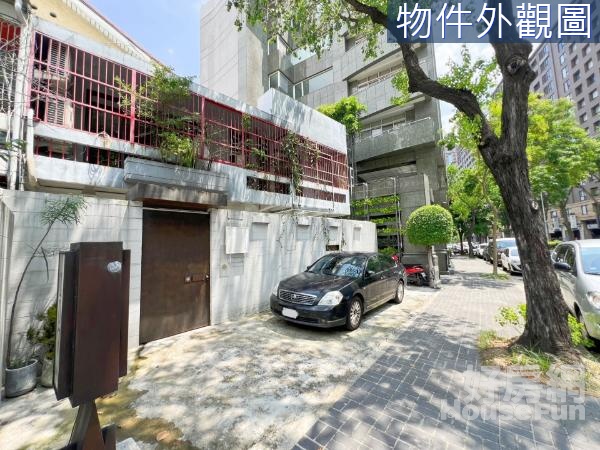 正忠明南路11米面寬住三62地坪稀有日式洋房店面