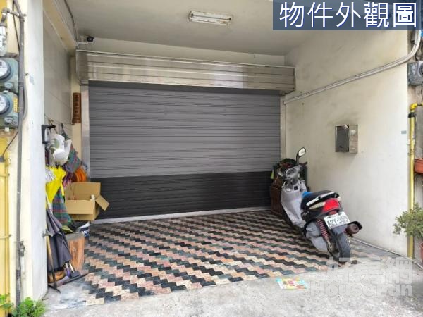 竹北喜來登嘉興路座東向西透天賺錢店面