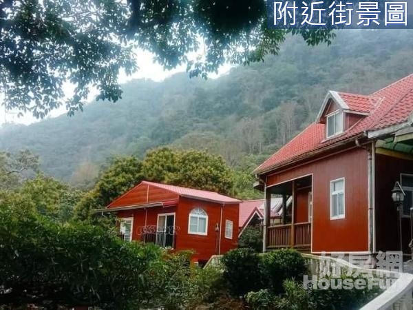 南化烏山浪漫小木屋