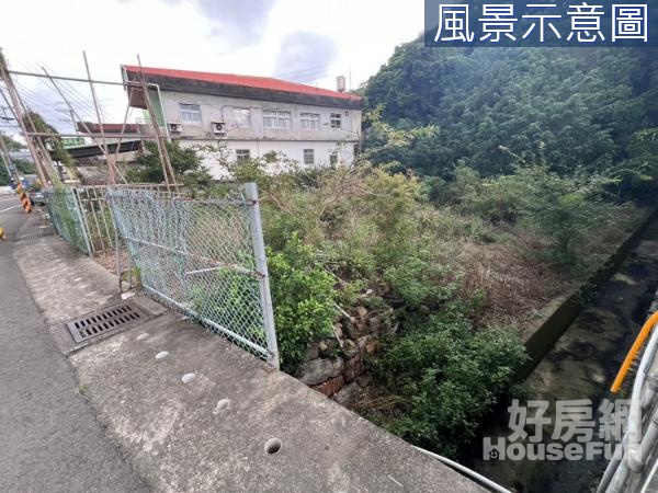  關西縣道旁大面寬建地