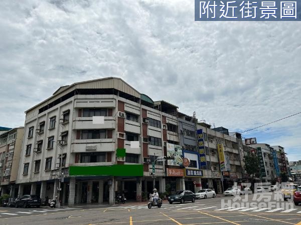 #五期《正大墩路四樓透天黃金大角店》面寬30米