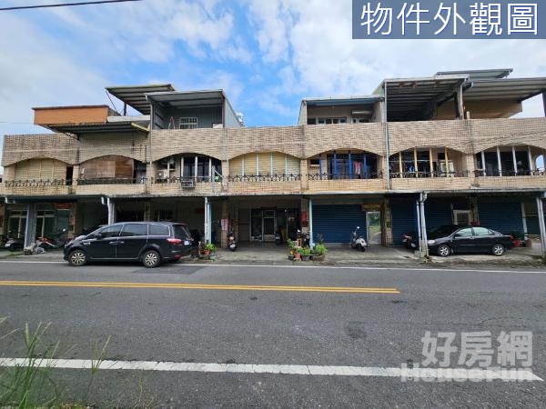 礁溪龍潭進國小超大地坪金雞母店住