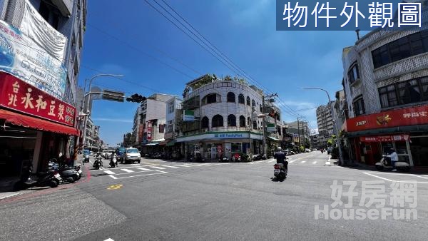 耐斯百貨王子飯店旁住宅區店面建地