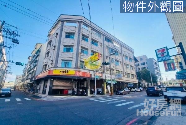 永康市政重劃區旁臨十米路稀有貨梯金店面