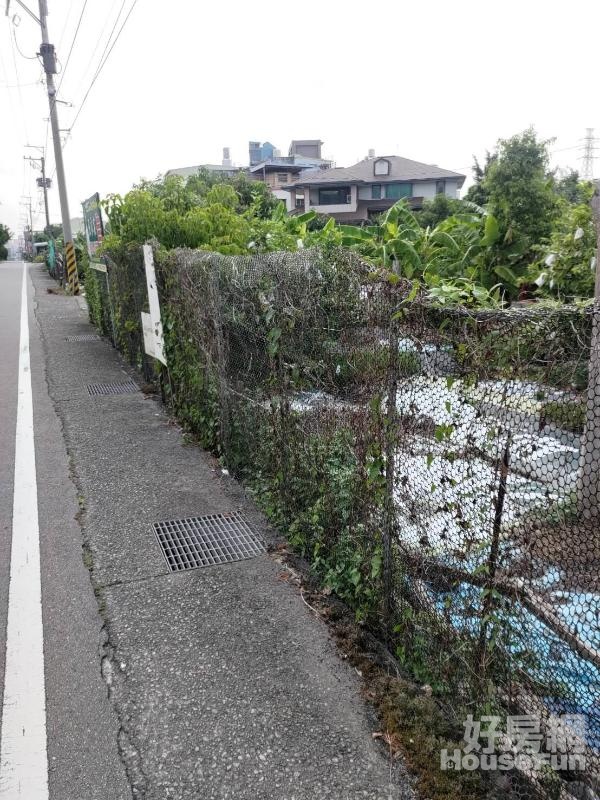 東北街臨路大面小農地