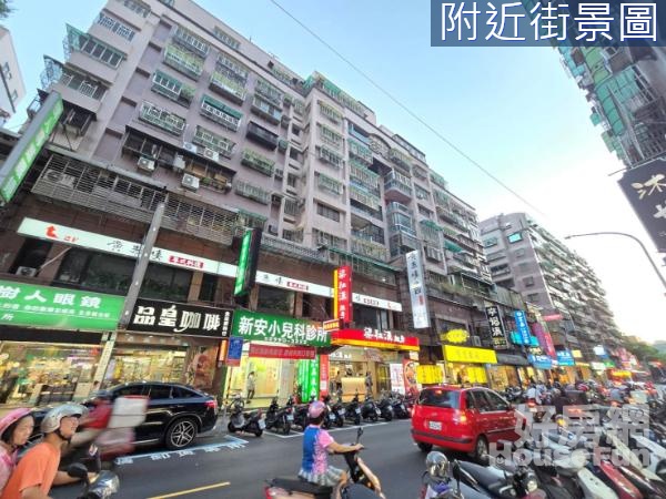 正幸福路佳瑪大面寬金面｜大師房屋專任,黃雋