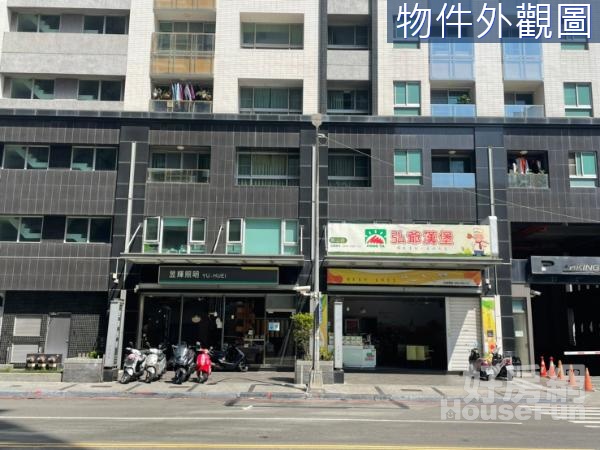 美術館近九如四路商圈大面寬樓店平車.