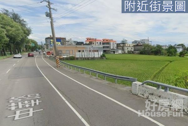 正竹北市臨省道中華路 平坦水稻田