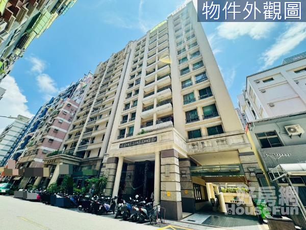 巨蛋捷運站  明星學區  雙衛開窗採光三房平面車位