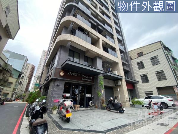 大順輕軌建工商圈校區.裝潢角窗店住好停車