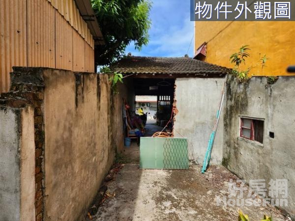 近家樂福住宅區建地低總價 5E1053