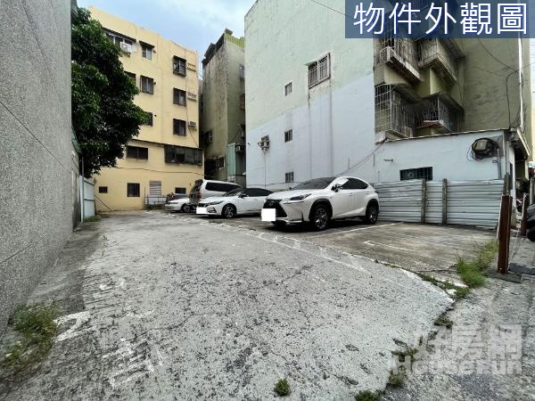 亞灣區方正建地(一)