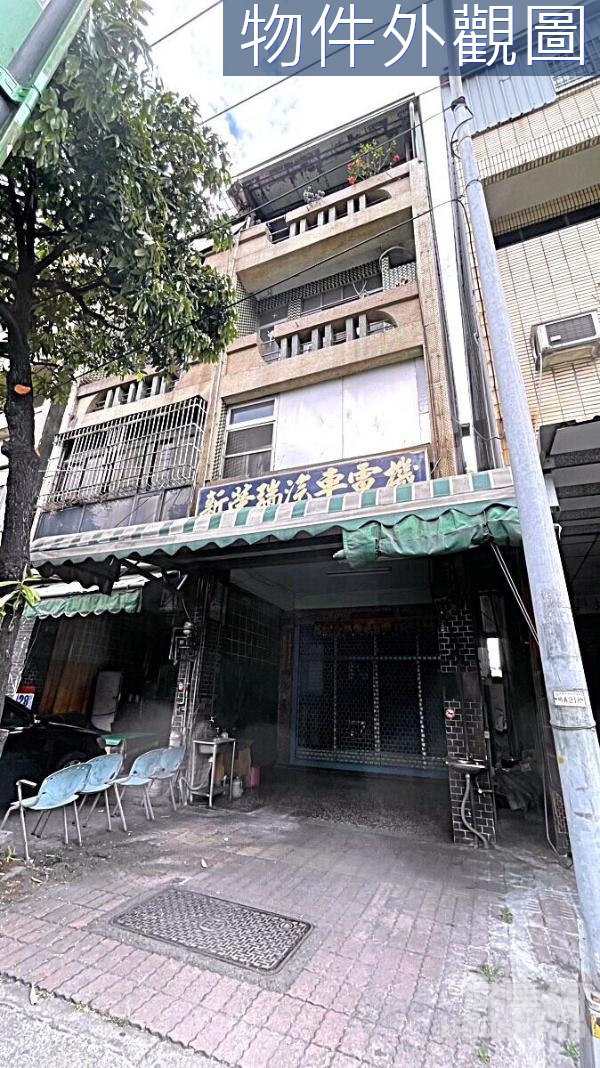 草衙捷運臨路金透店住