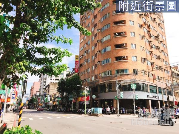 後站三角窗金店面~知名連鎖店承租中~置產增值物件