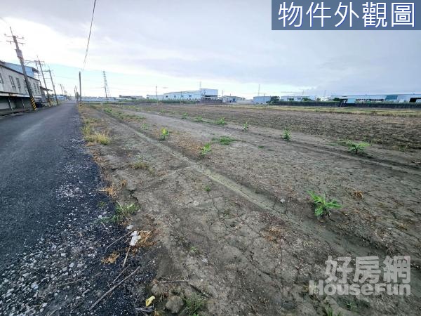 路竹下坑三角窗大面寬優質漂亮農地