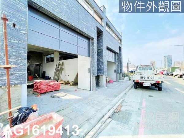 14期｜仁美學區「建大松柏」全新6房雙車電梯別墅