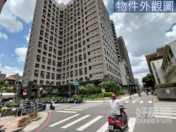 專任中國醫歐夏蕾15年屋電梯大樓首購宅