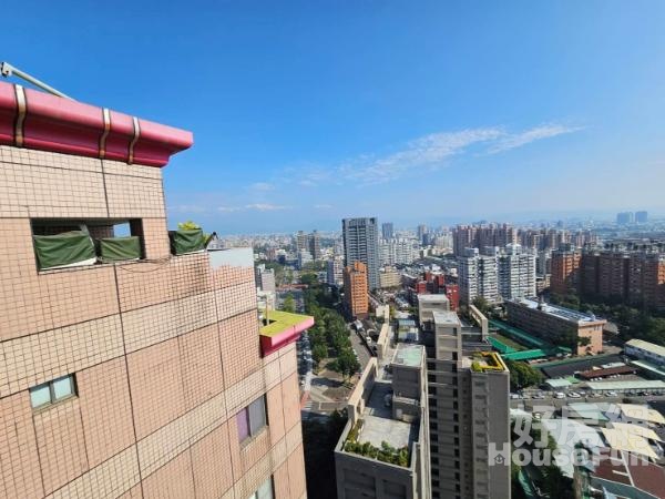 (M)德昌中國全新裝潢四房雙車位頂級視野樓中樓